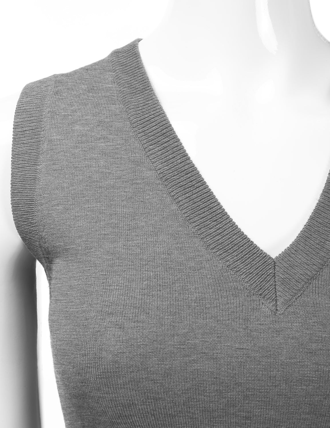Women's V-Neck Sleeveless Stretch Pullover Premium Sweater Vest Top (S-3X)